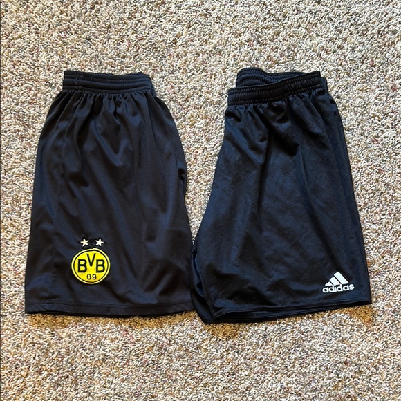 2 Pack Black Soccer Shorts Adidas Size M/L - Picture 1 of 10